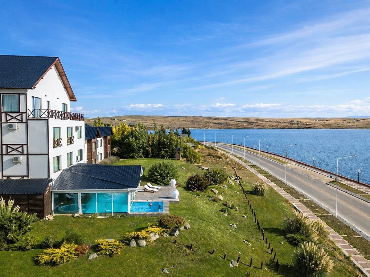 Ocupación Hotelera El Calafate: Histórico por Categoría (2018–2025)