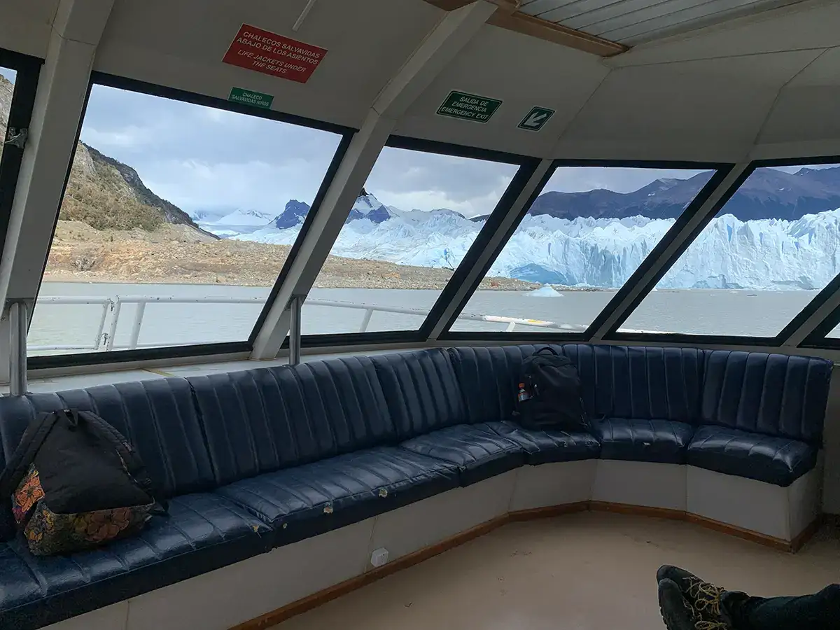 Navegación catamarán Brazo Rico Lago Argentino